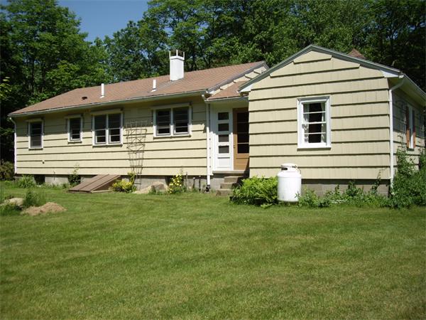 110 Greenwich Road Ware, MA 01082 - Photo 3 of 11 Gallery Image 3