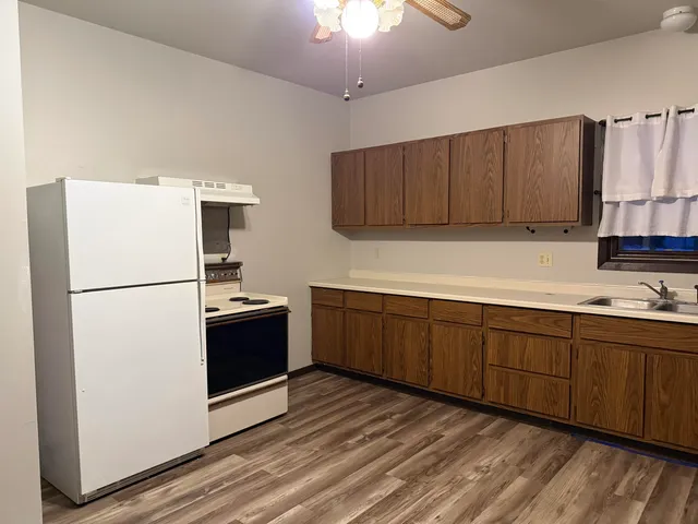 $274,000 | 1421 East Midway Road, Appleton, WI 54915