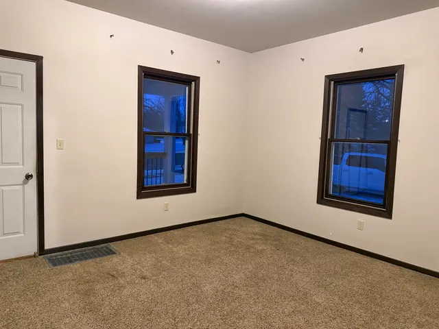 $274,000 | 1421 East Midway Road, Appleton, WI 54915