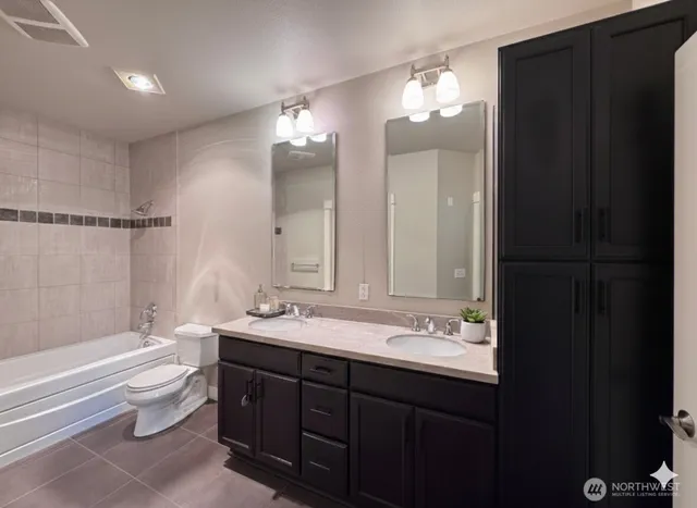 $528,950 | 15700 116th Avenue Northeast, Unit 204, Bothell, WA 98011