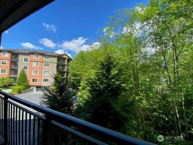 $528,950 | 15700 116th Avenue Northeast, Unit 204, Bothell, WA 98011