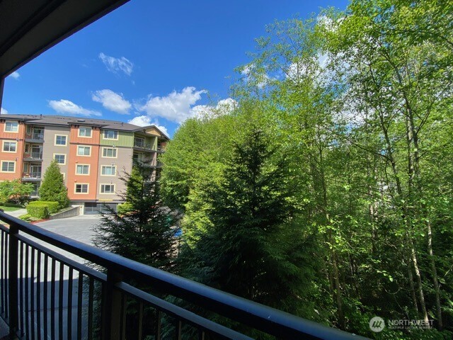15700 116th Avenue Northeast, Unit 204 Bothell, WA 98011 - Photo 18 of 32