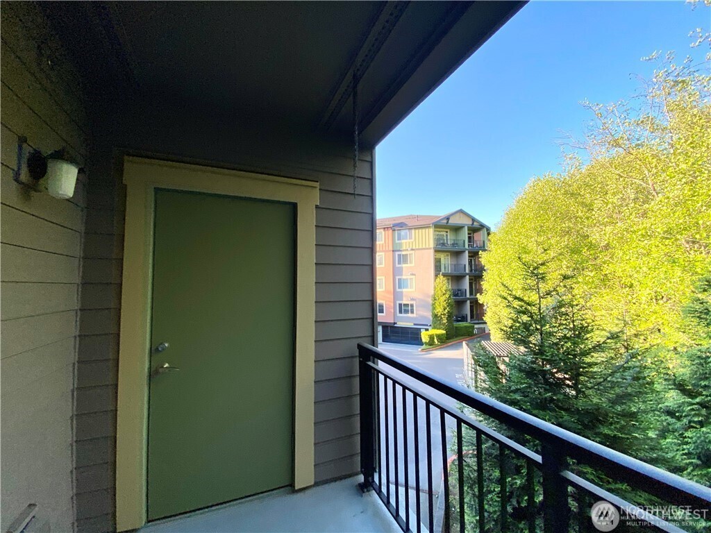 15700 116th Avenue Northeast, Unit 204 Bothell, WA 98011 - Photo 20 of 32