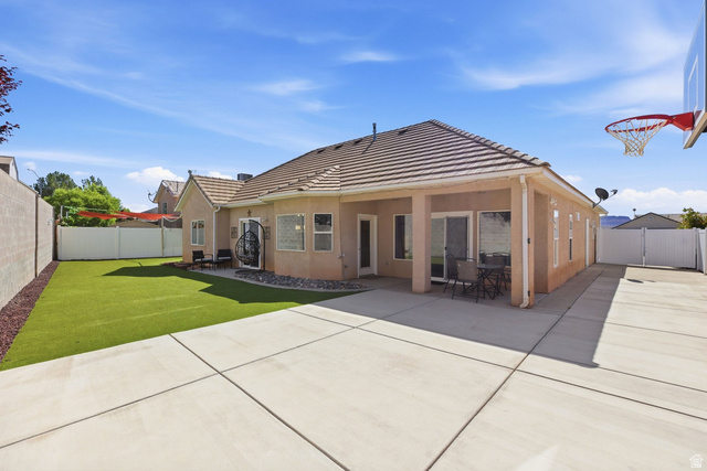 2883 Overlook Drive St. George, UT 84790 - Photo 29 of 36