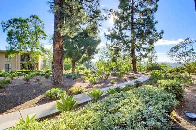 $389,000 | 7858 Cowles Mountain Court, Unit D7, San Diego, CA 92119