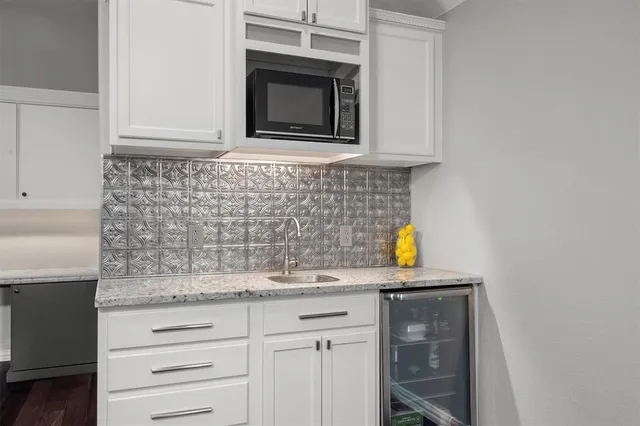 $1,225,000 | 2306 Trophy Club Drive, Trophy Club, TX 76262