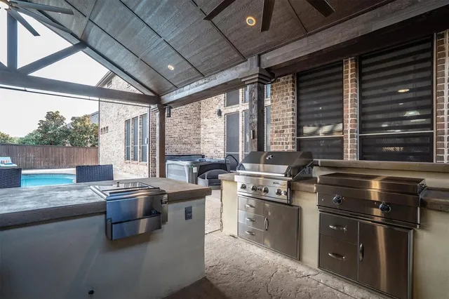 $1,225,000 | 2306 Trophy Club Drive, Trophy Club, TX 76262