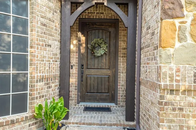 $1,225,000 | 2306 Trophy Club Drive, Trophy Club, TX 76262