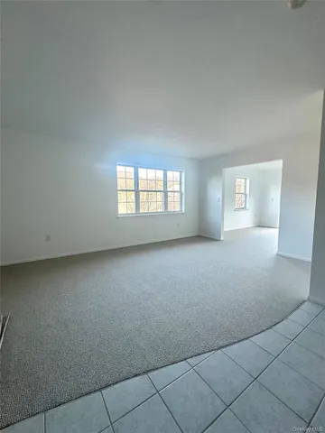 $395,000 | 854 East Crooked Hill Road, Pearl River, NY 10965