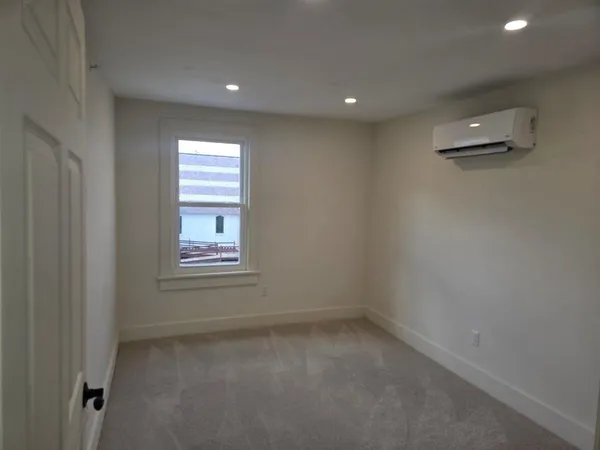 $1,695 | 188 Main Street, Unit WEST, Charlestown, NH 03603