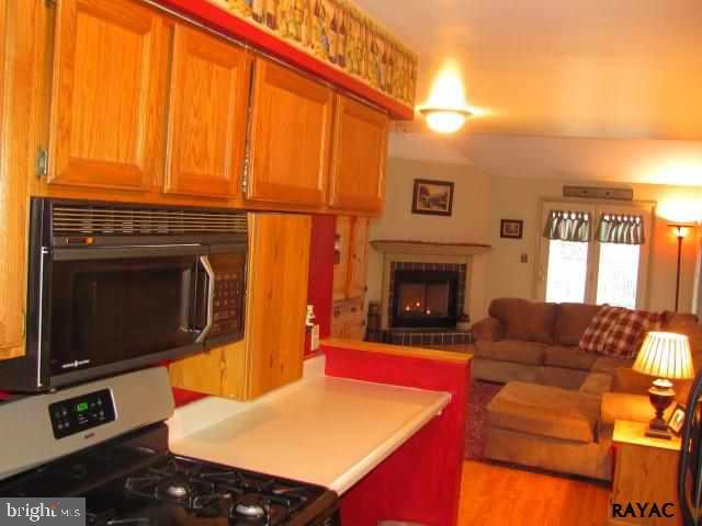 290 Greenleaf Road, Unit 29 York, PA 17406 - Photo 4 of 20 Gallery Image 4