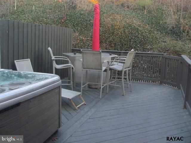 290 Greenleaf Road, Unit 29 York, PA 17406 - Photo 9 of 20 Gallery Image 9