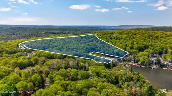 $1,995,000 | South Lake Drive, Lake Harmony, PA 18624
