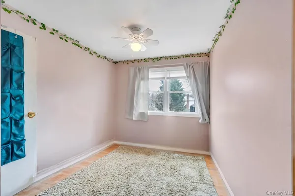 $675,000 | 175 Shelby Avenue, Holbrook, NY 11741