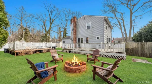 $675,000 | 175 Shelby Avenue, Holbrook, NY 11741