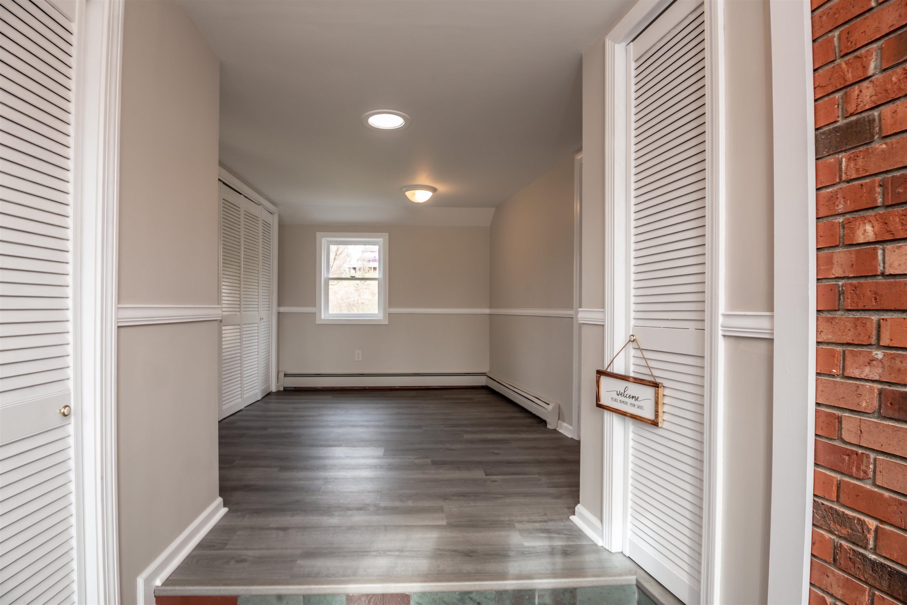 79 Raceway Road Jericho, VT 05465 - Photo 3 of 40