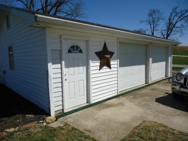 964 Shadrick Ferry Road Frankfort, KY 40601 - Photo 11 of 39 Photo 11