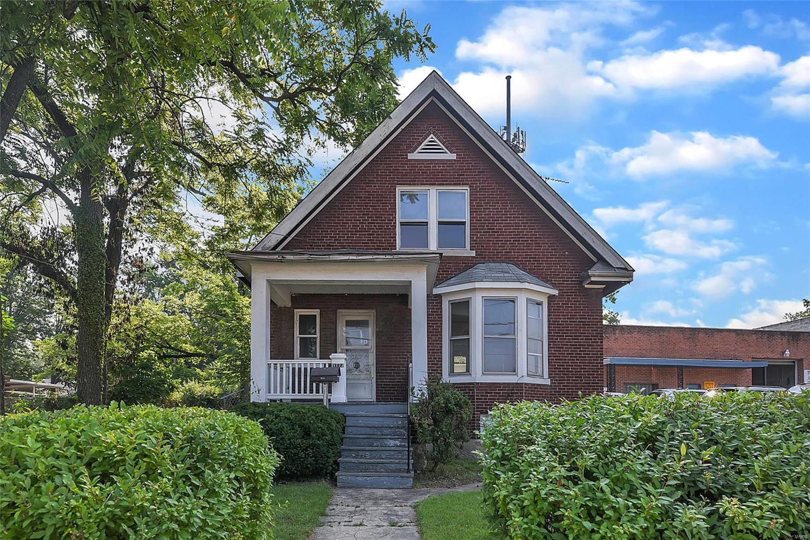 3114 Woodson Road St. Louis, MO 63114 - Photo 1 of 22 Gallery Image 1