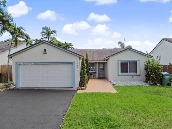 $535,000 | 13341 Southwest 114th Place, Miami, FL 33176