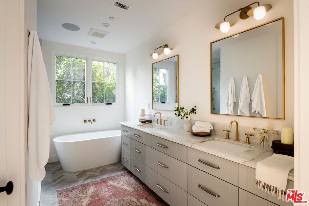 3770 May Street Los Angeles, CA 90066 - Photo 13 of 28