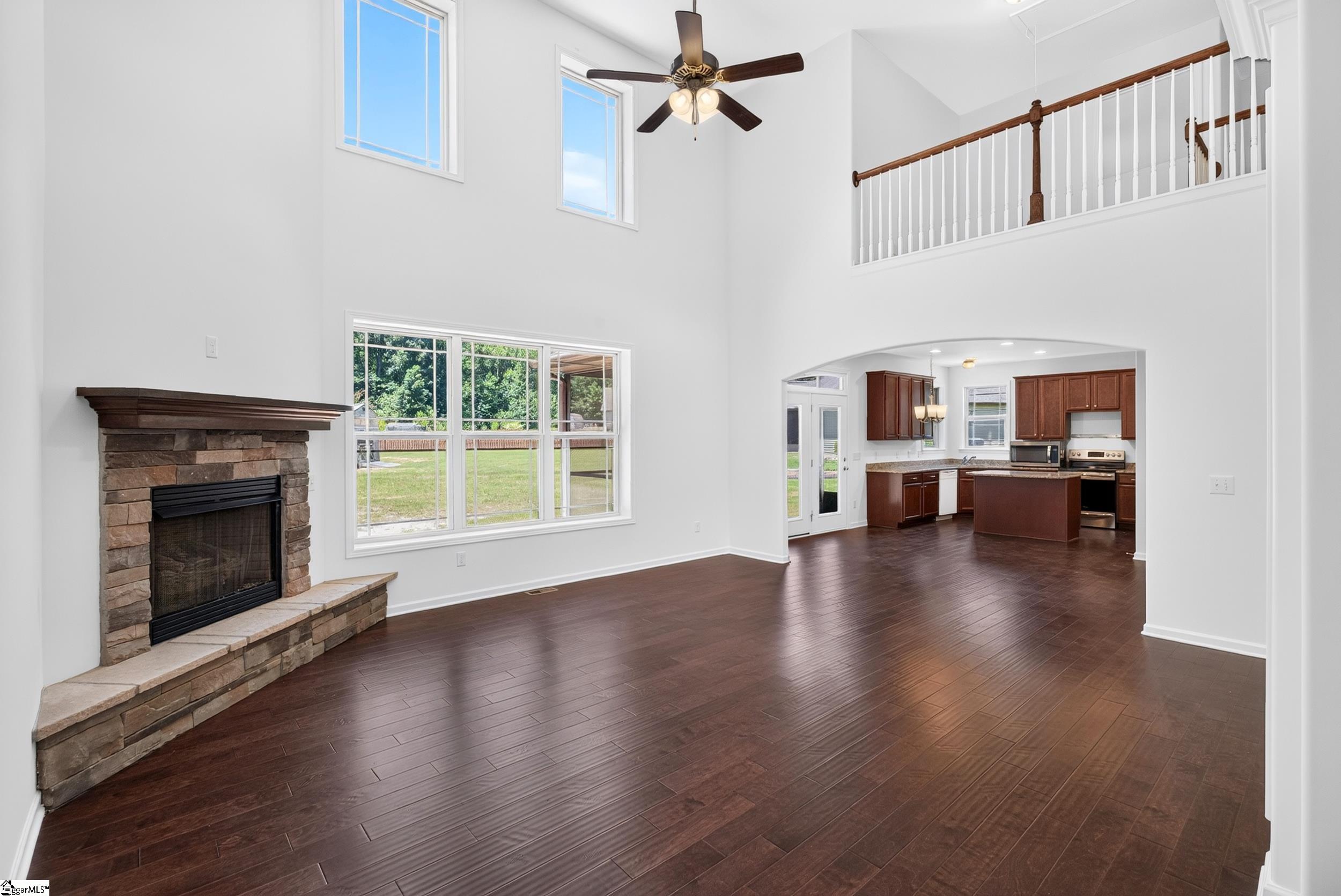 407 Oak Ridge Place Easley, SC 29642 - Photo 8 of 46