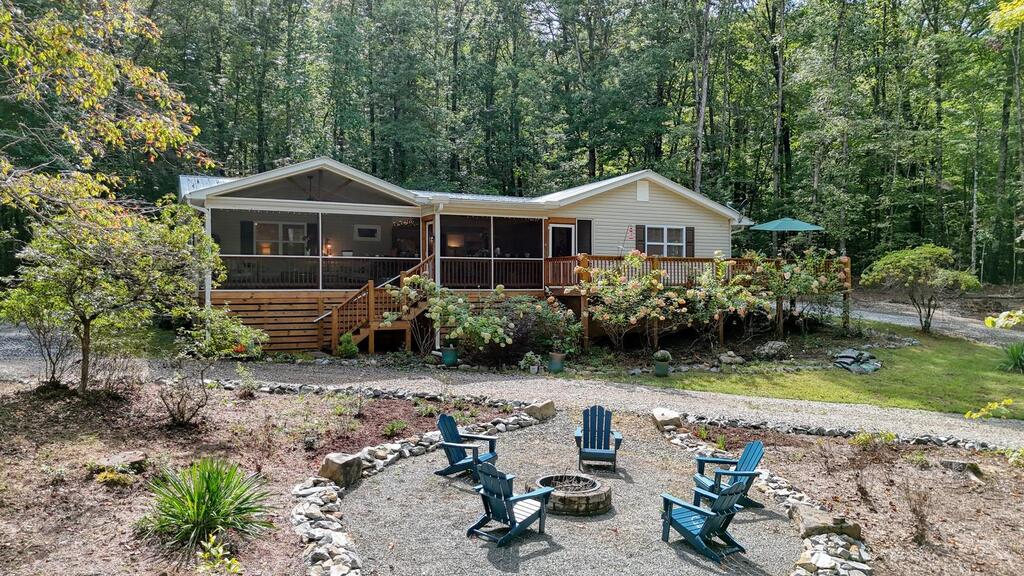 286 Walnut Lane Blue Ridge, GA 30513 - Photo 1 of 58 Main View