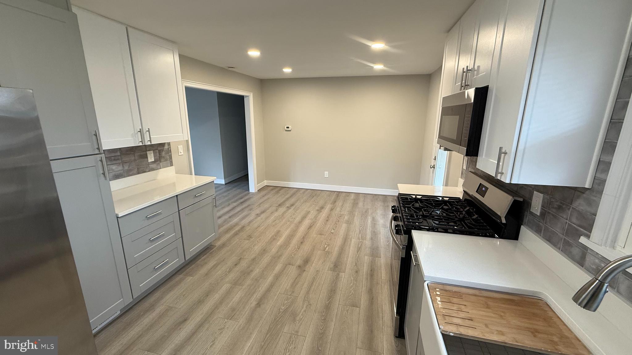 17024 Frederick Road Mount Airy, MD 21771 - Photo 3 of 20 Gallery Image 3
