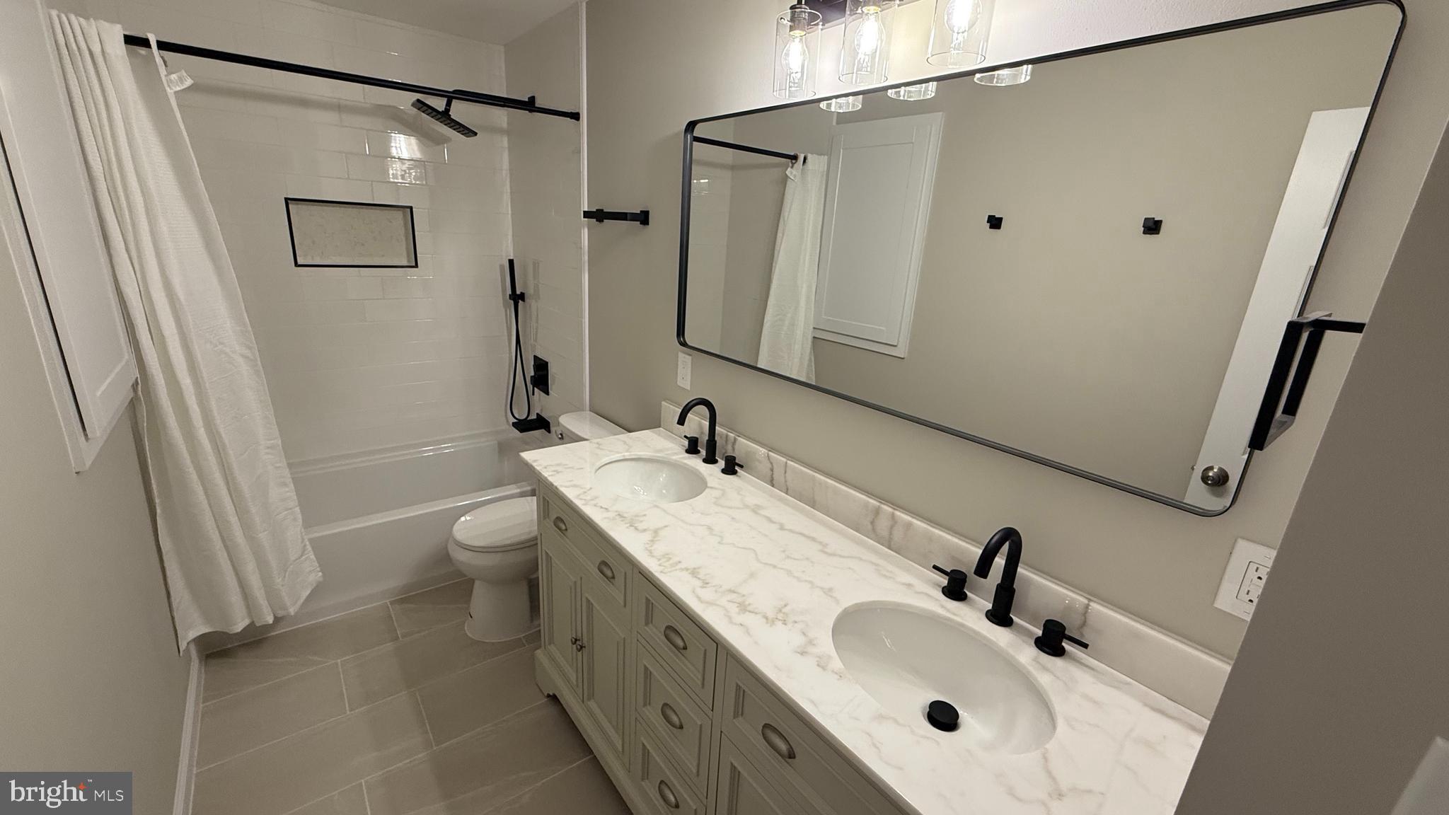 17024 Frederick Road Mount Airy, MD 21771 - Photo 10 of 20 Gallery Image 10