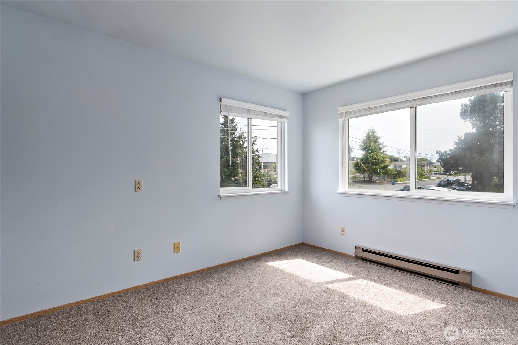 441 Northeast Kettle Street Oak Harbor, WA 98277 - Photo 17 of 40