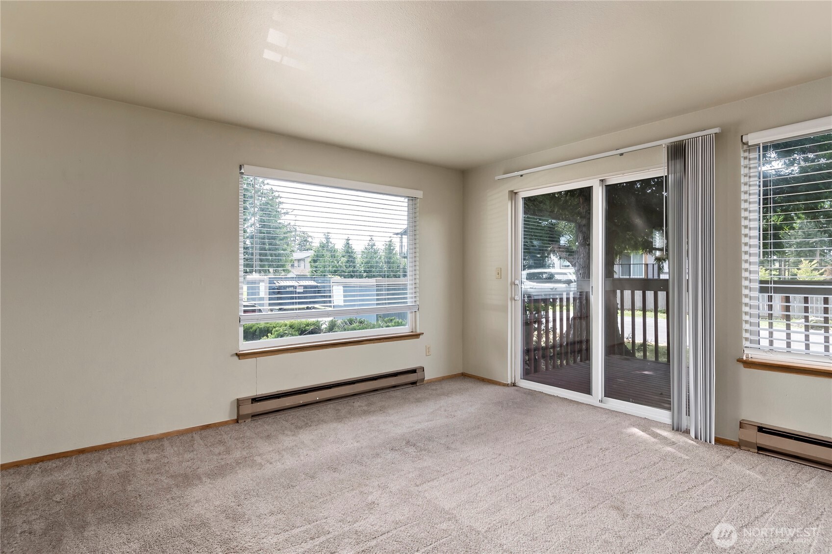 441 Northeast Kettle Street Oak Harbor, WA 98277 - Photo 20 of 40