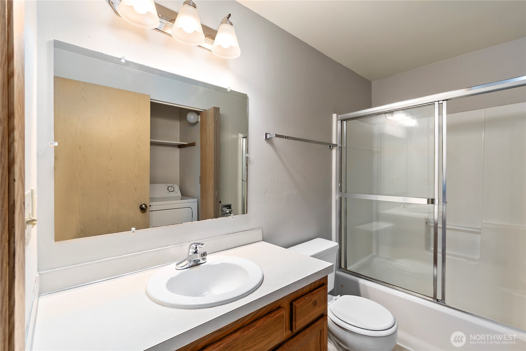 441 Northeast Kettle Street Oak Harbor, WA 98277 - Photo 36 of 40