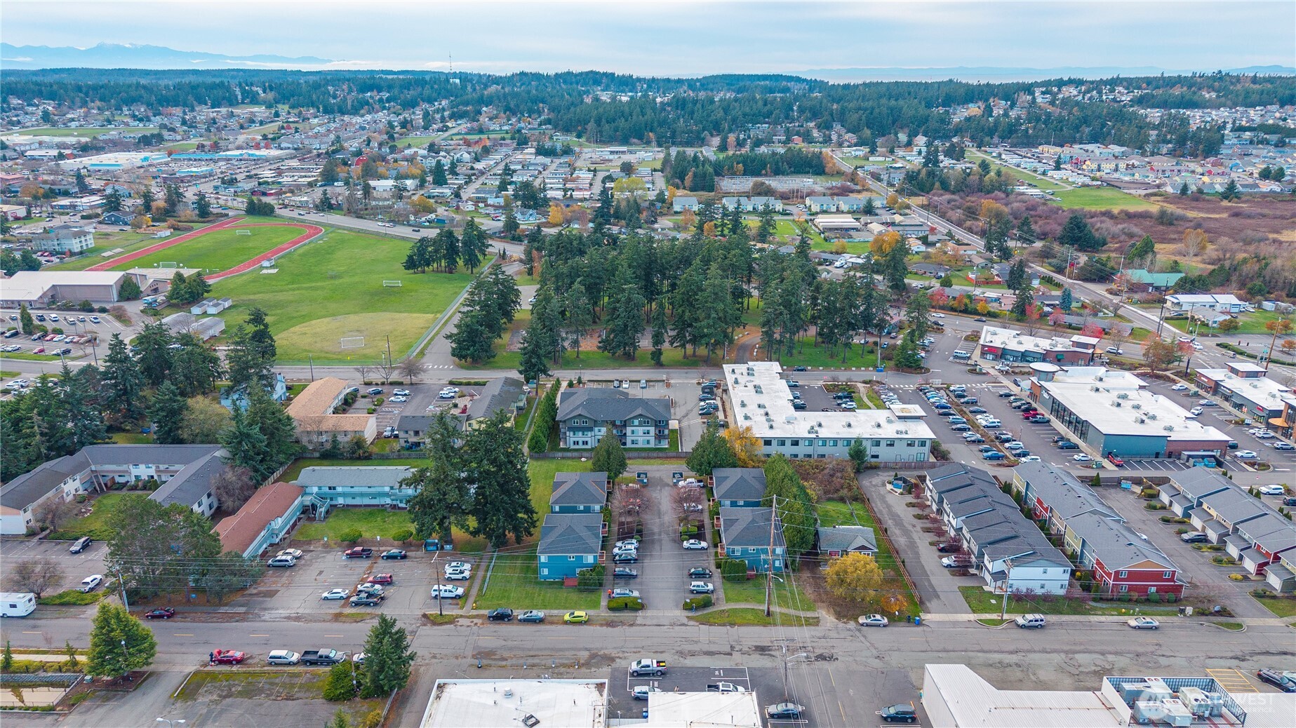 441 Northeast Kettle Street Oak Harbor, WA 98277 - Photo 7 of 40