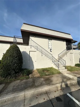 $191,900 | 22 Windtree Lane, Unit 203, Winter Garden, FL 34787