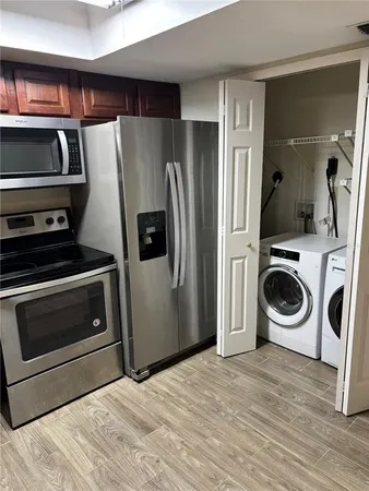 $191,900 | 22 Windtree Lane, Unit 203, Winter Garden, FL 34787