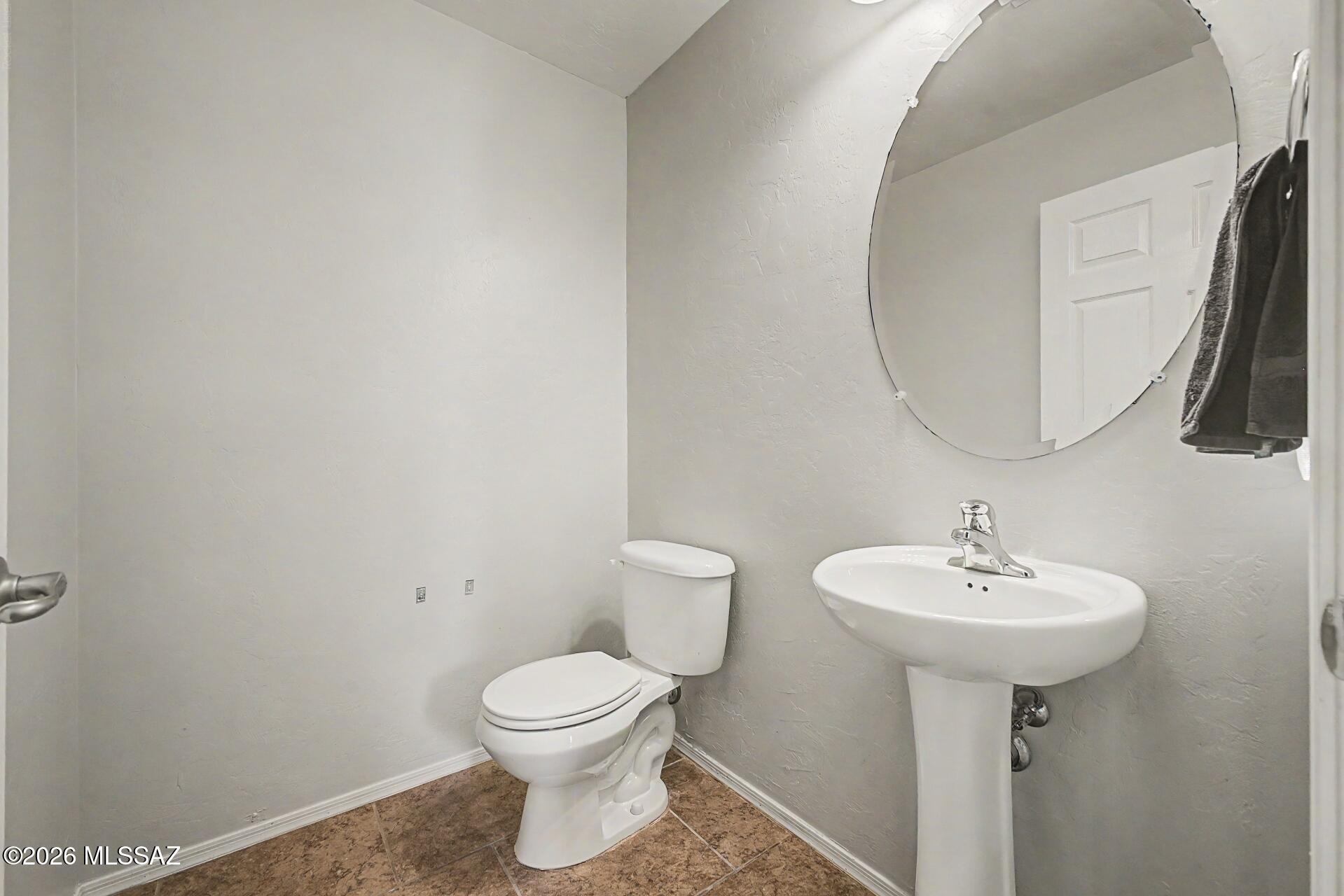 736 South Porter Routh Place Vail, AZ 85641 - Photo 13 of 33
