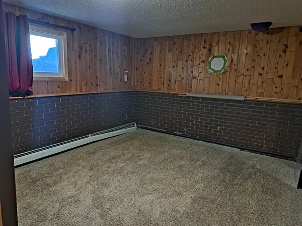 $258,000 | 958 Willow Street, Wheatland, WY 82201