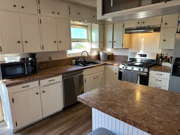 $258,000 | 958 Willow Street, Wheatland, WY 82201