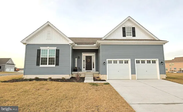 $534,900 | 196 Elm Crst Lane, Felton, DE 19943