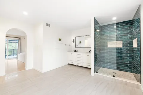 $1,299,000 | 19 Hammersmith Drive, Saugus, MA 01906