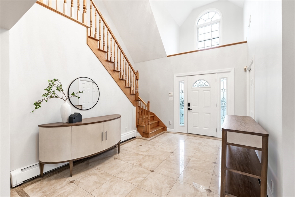 19 Hammersmith Drive Saugus, MA 01906 - Photo 5 of 29