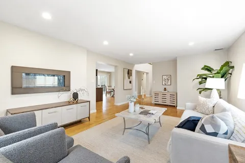 $1,299,000 | 19 Hammersmith Drive, Saugus, MA 01906