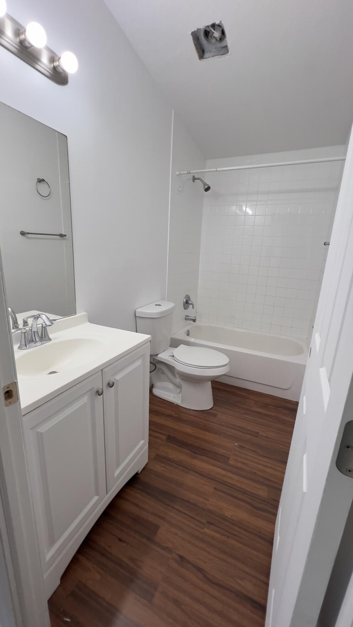 22850 Cascade Road Boca Raton, FL 33428 - Photo 16 of 40 IMG_4568