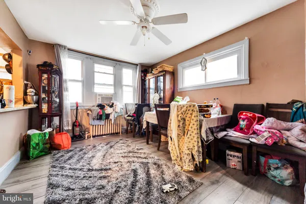 $269,900 | 7517 Parkview Road, Upper Darby, PA 19082