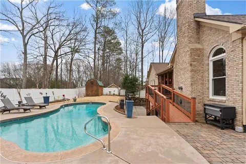 $799,000 | 379 Bridgebrook Lane Southwest, Smyrna, GA 30082
