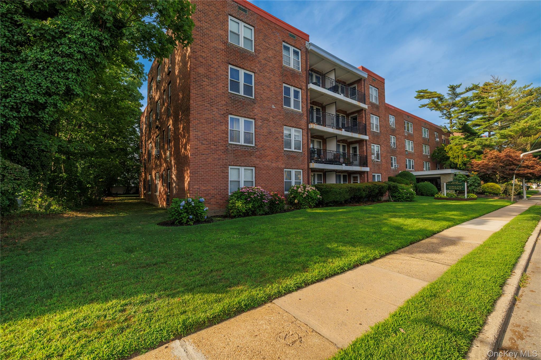 250 West Merrick Road, Unit 1E Freeport, NY 11520 - Photo 23 of 23