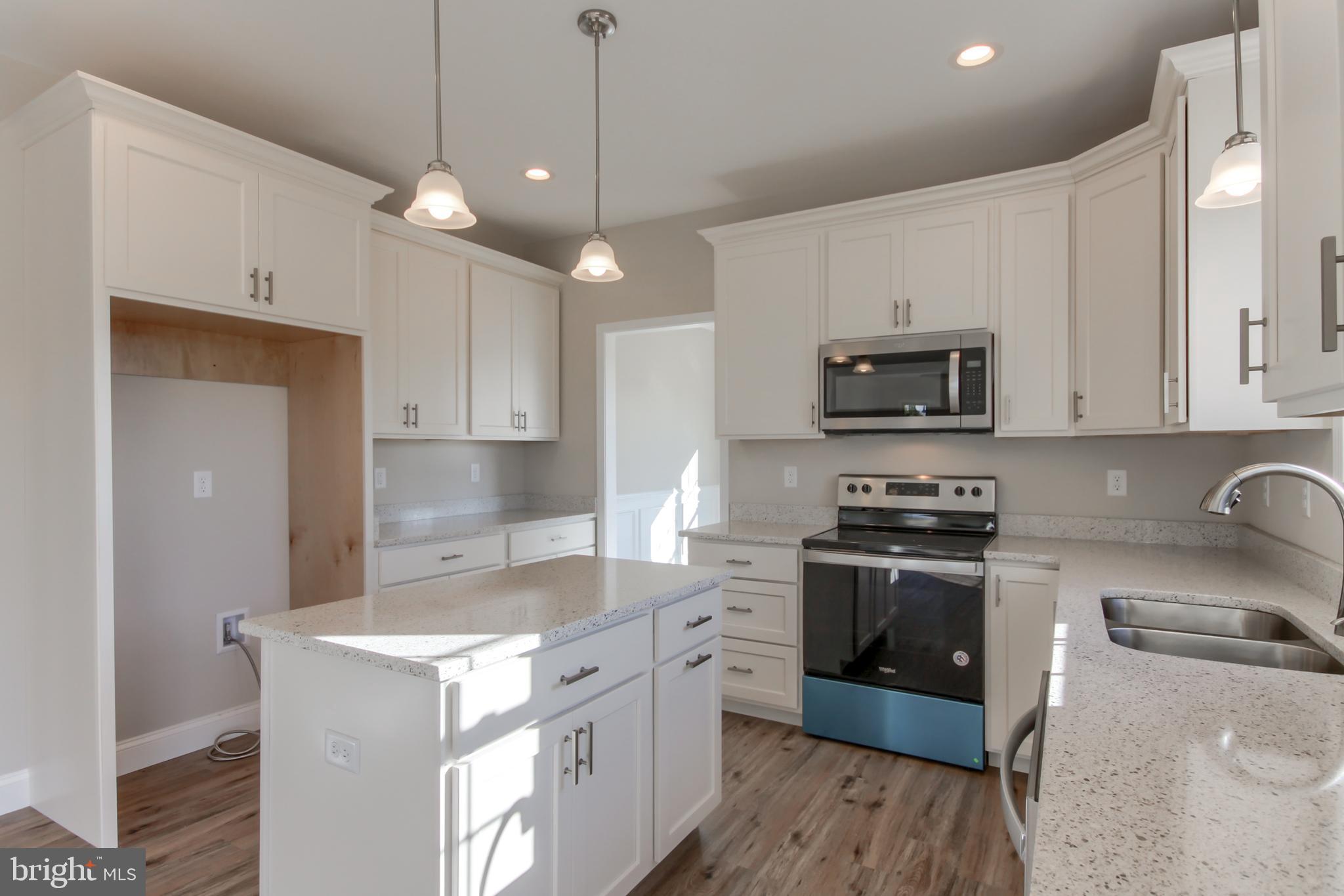 312 Martin Road Carlisle, PA 17015 - Photo 5 of 44 Gallery Image 5