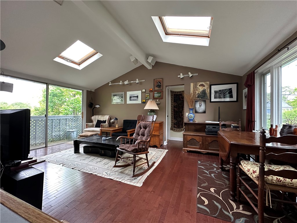 58 Beach Street Warren, RI 02885 - Photo 7 of 24