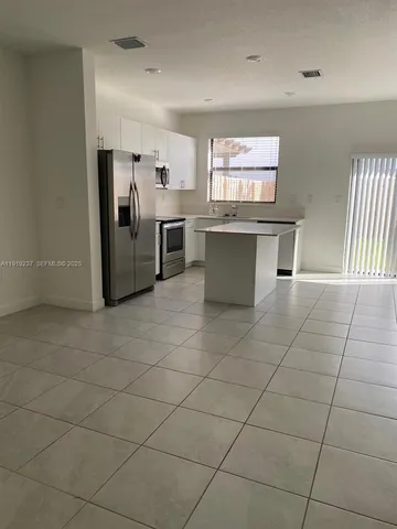 $2,600 | 12914 Southwest 232nd Lane, Unit 12914, Homestead, FL 33032