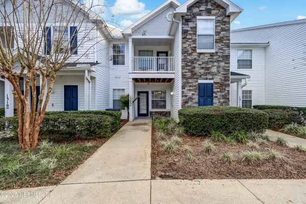 $1,350 | 575 Oakleaf Plantation Parkway, Unit 1303, Orange Park, FL 32065