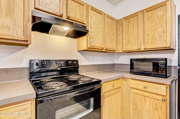 $1,350 | 575 Oakleaf Plantation Parkway, Unit 1303, Orange Park, FL 32065